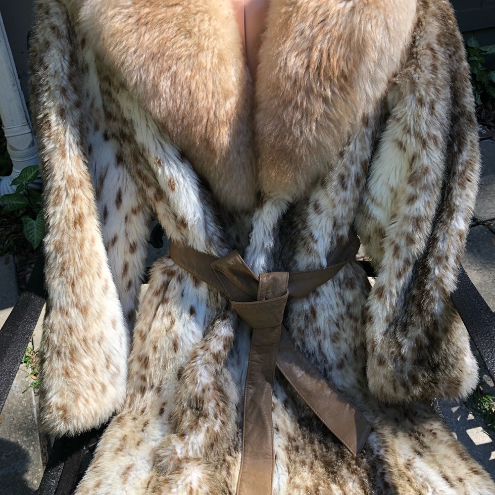 Tissavel of France Brown and Cream Fur Coat - Picture 3 of 7